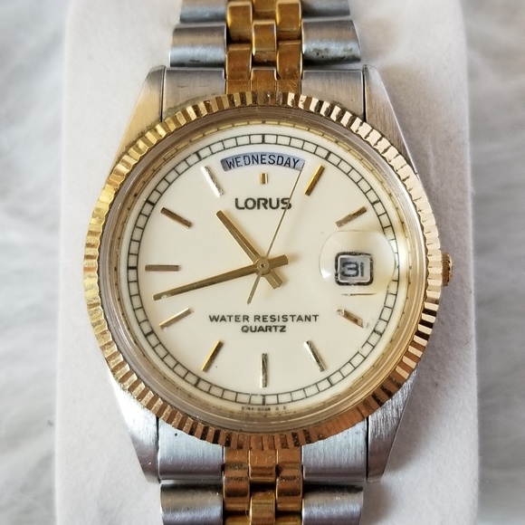 lorus sports kinetic watch